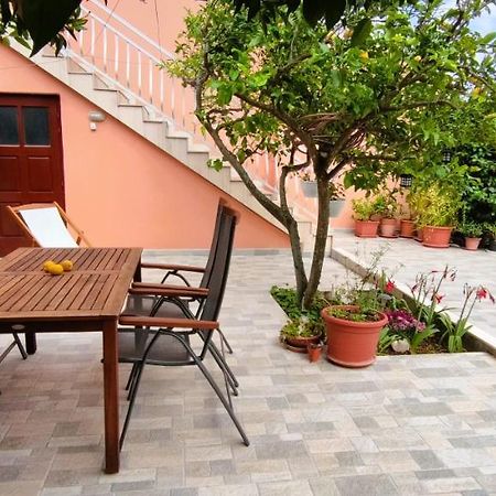 Apartments Senka Viganj Extérieur photo