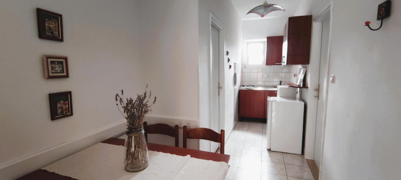 Apartments Senka Viganj Extérieur photo